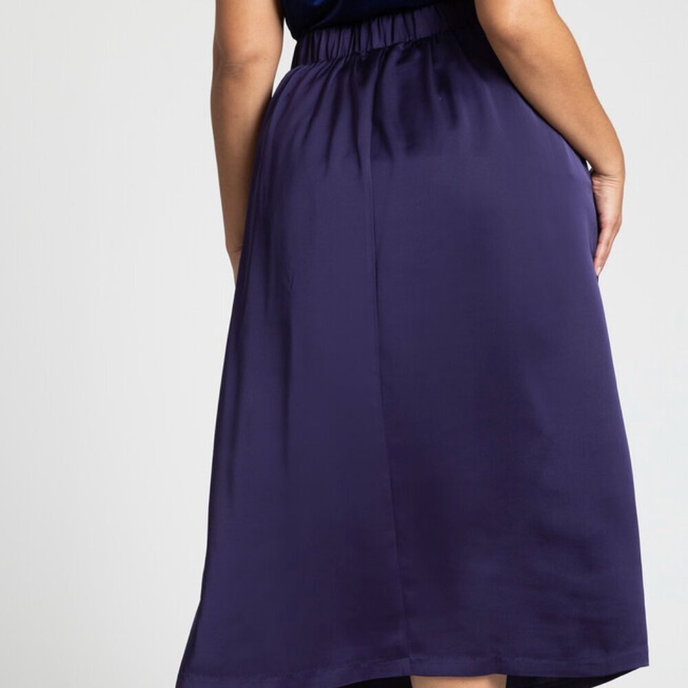 Eloquii Long Satin Midi Skirt Size 16 - Picture 3 of 3